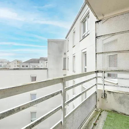 Apartment Les Sarrazines - 2 Voyageurs - Parking Prive